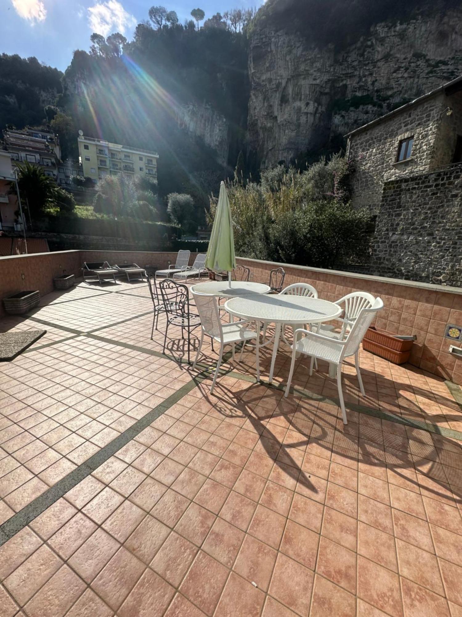 Maison Clemi Sorrente Extérieur photo